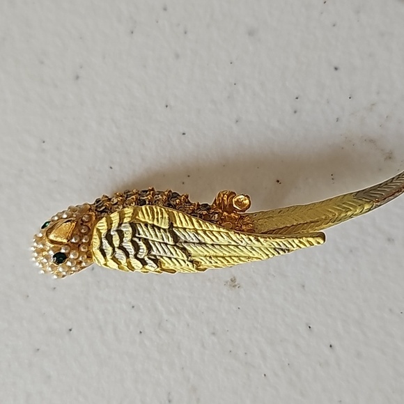 Vintage BIRD pin - Picture 2 of 3